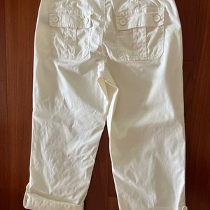 Liz Claiborne Sloane size 2 adjustable length crops w/back buttoned flap pockets